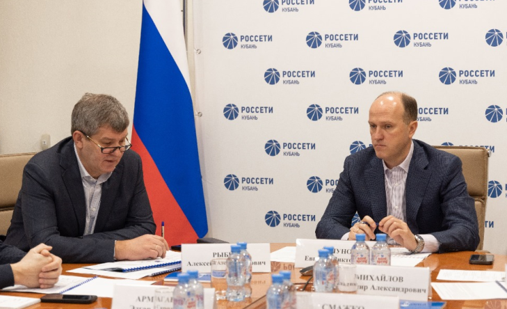 Без имени